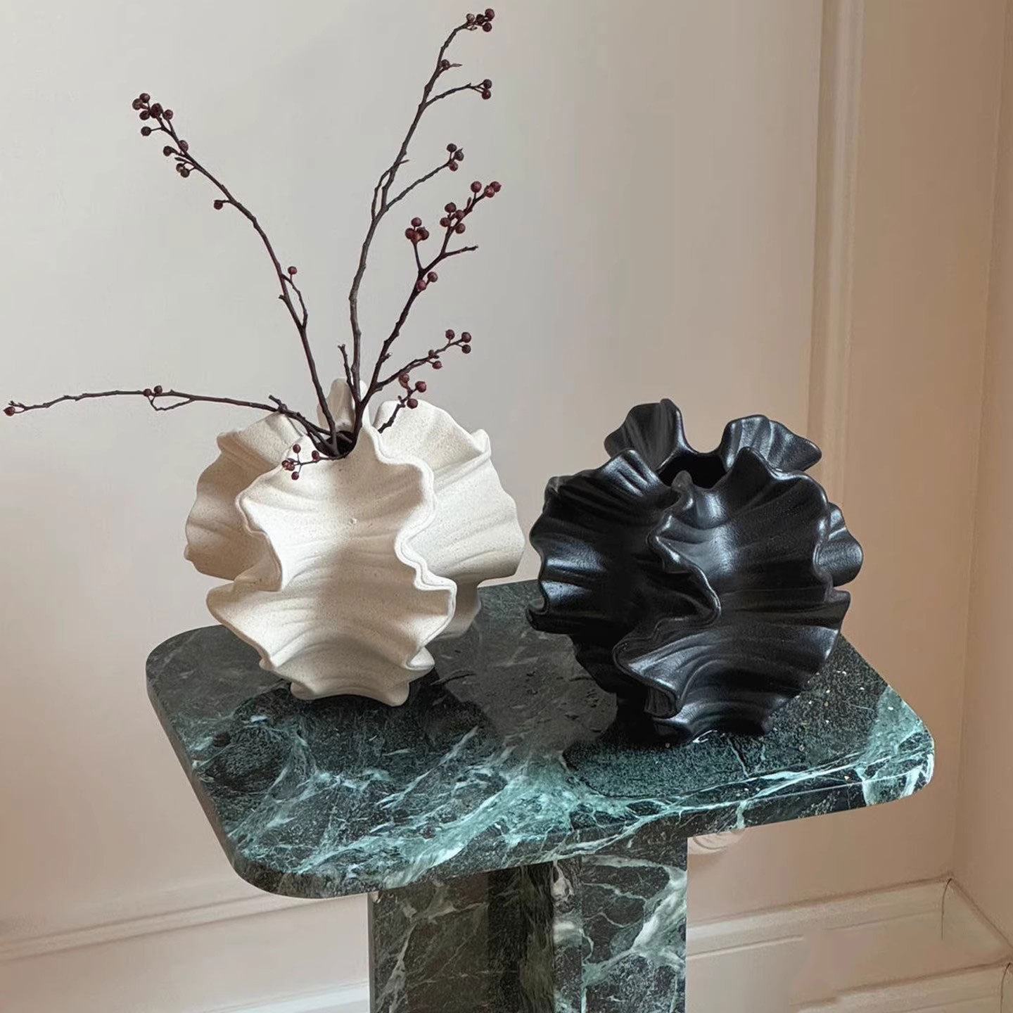 Desk Setup Plant - Creative Irregular Shell Resin Vase Art